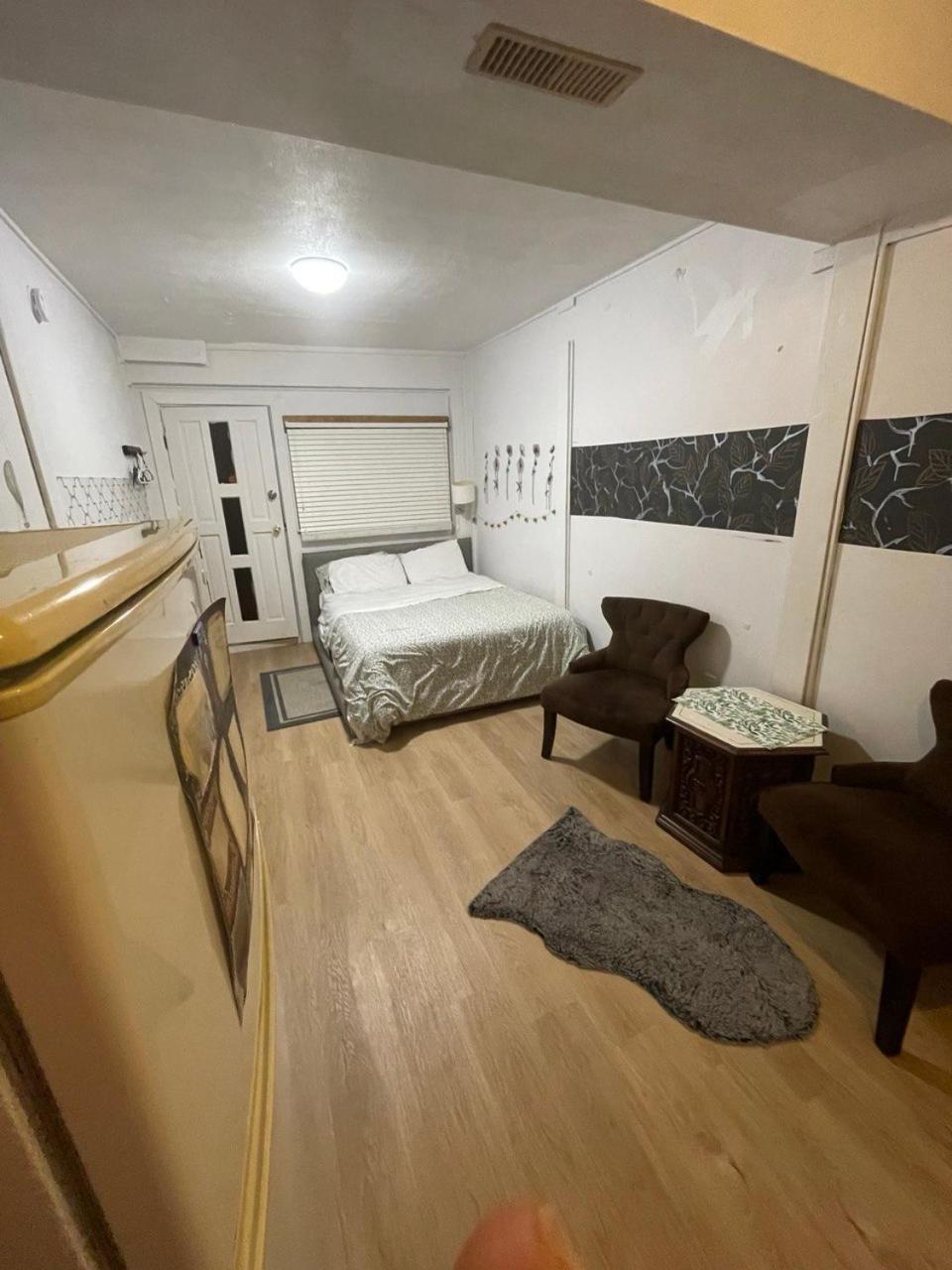Suite In West Vancouver Extérieur photo