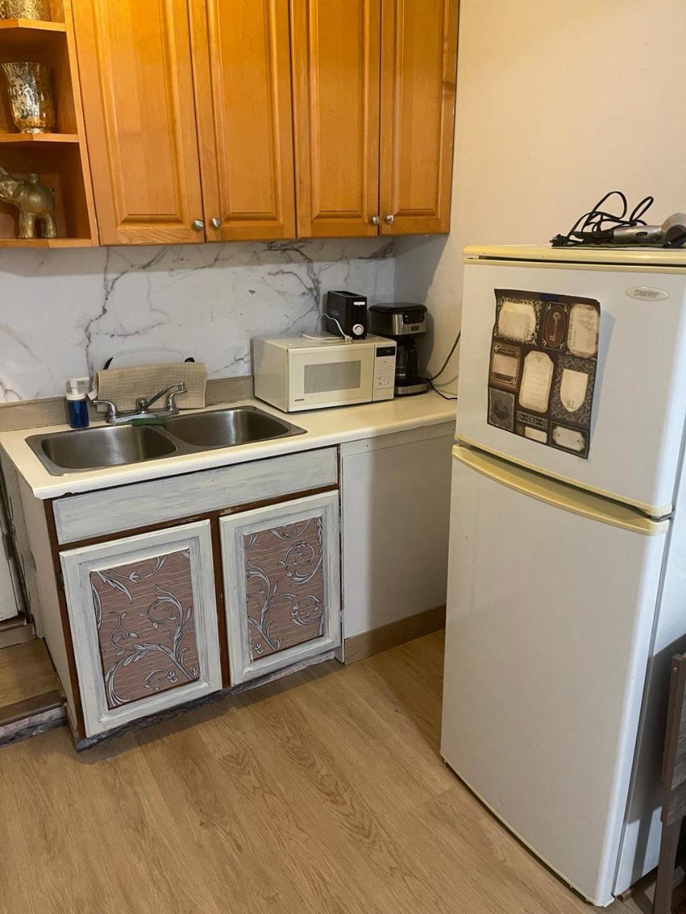 Suite In West Vancouver Extérieur photo