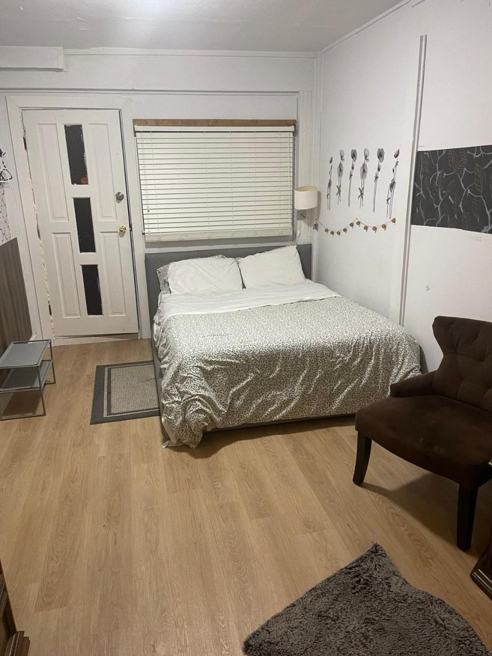 Suite In West Vancouver Extérieur photo