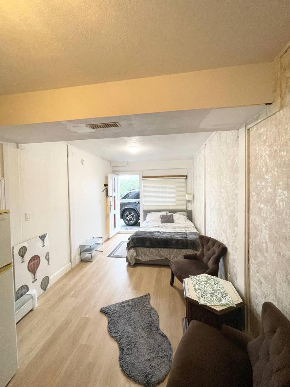 Suite In West Vancouver Extérieur photo